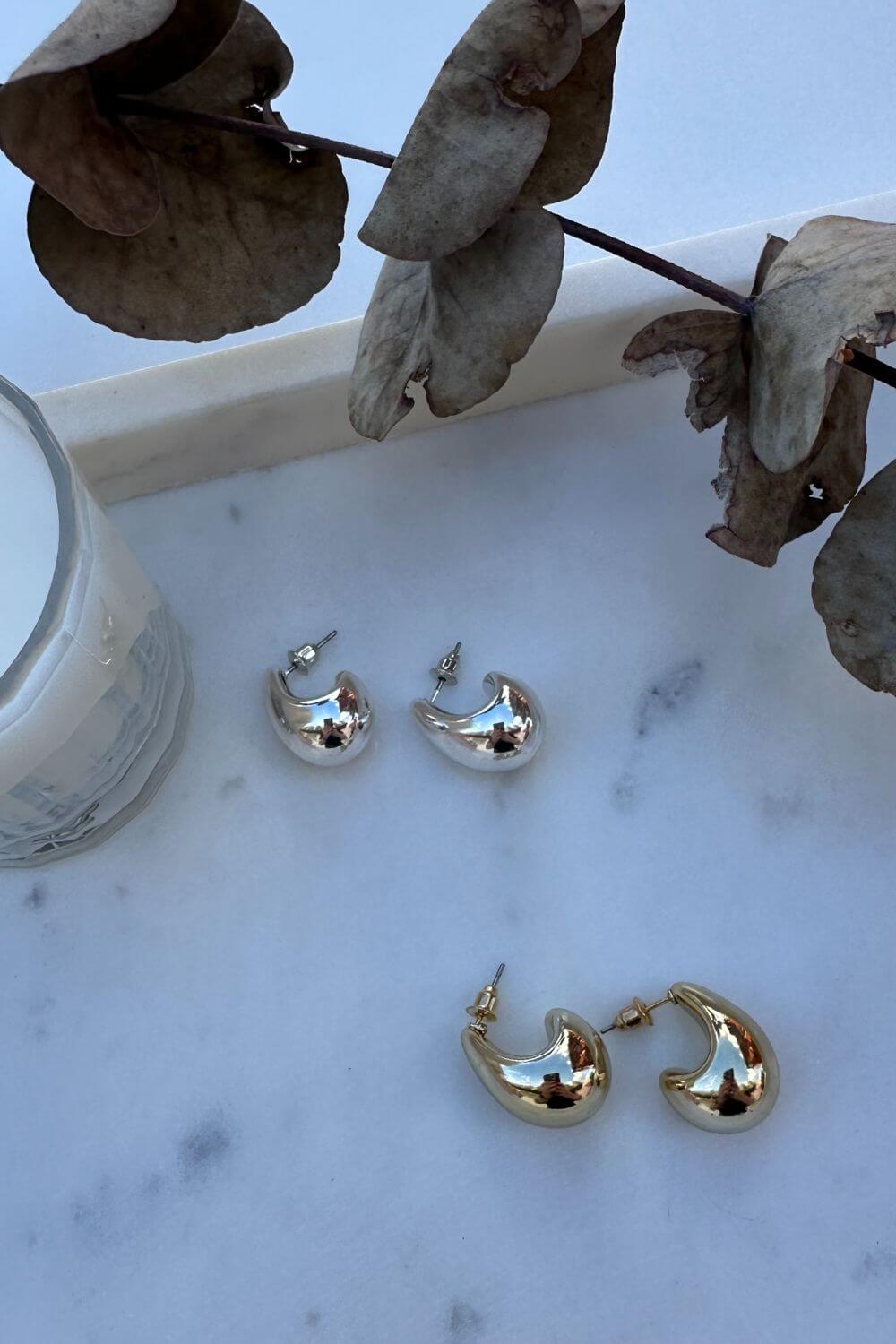 BoElle Water Drop Stud Earrings