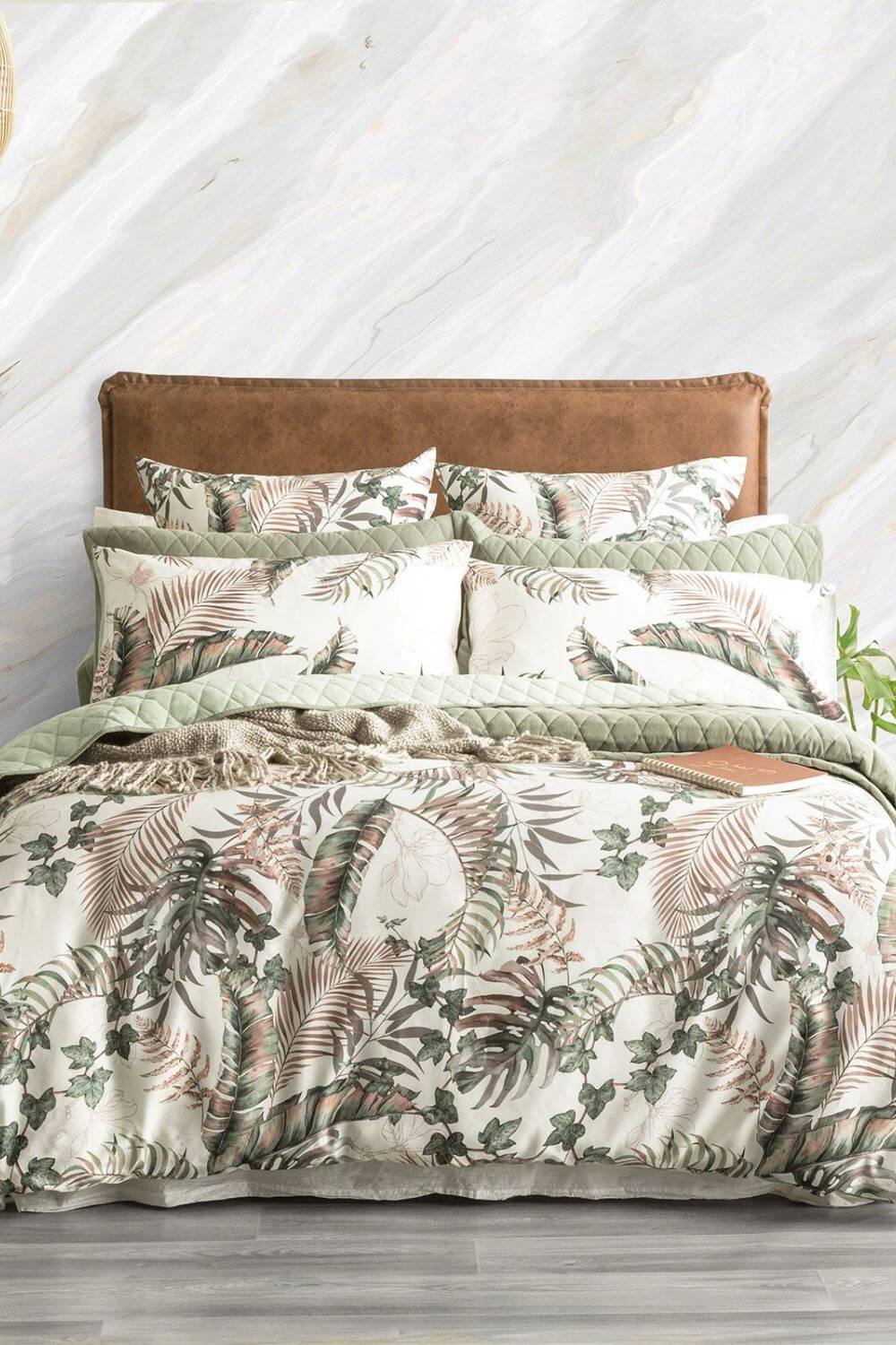 Renee Taylor 300 TC Palm Cove Quilt Cover Set - Queen