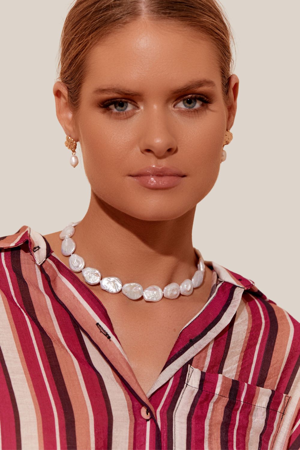 Adorne Bonnie Button Pearl Short Necklace