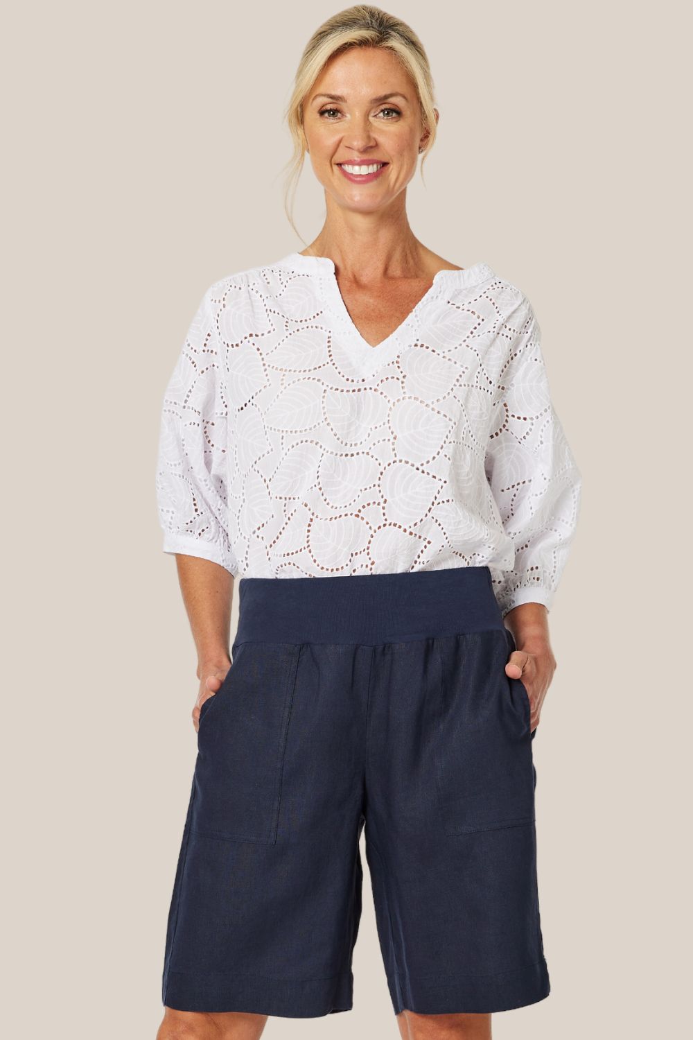 Gordon Smith Jersey Waist Linen Short