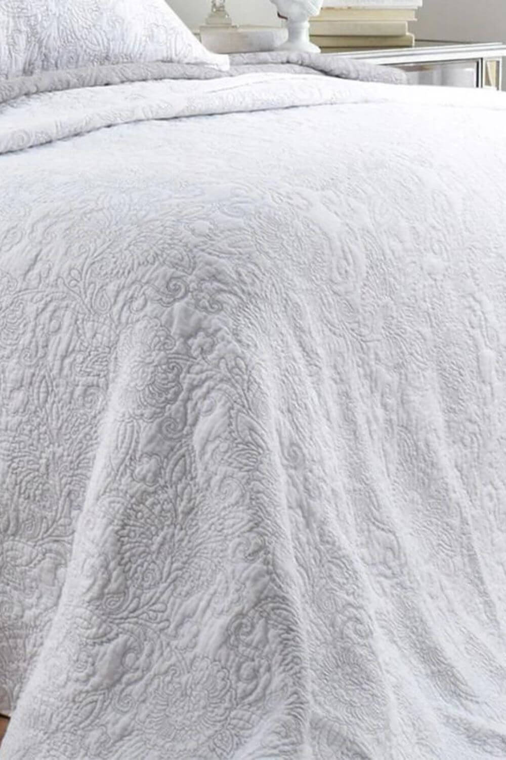 Classic Quilts Maddison Quilt- Super King