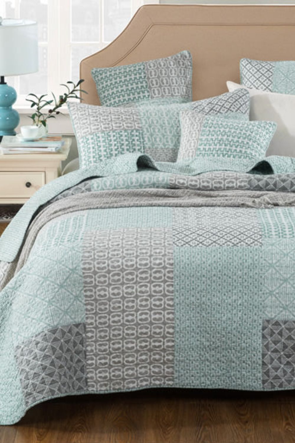 Classic Quilts Mountain Meadow Quilt - Queen