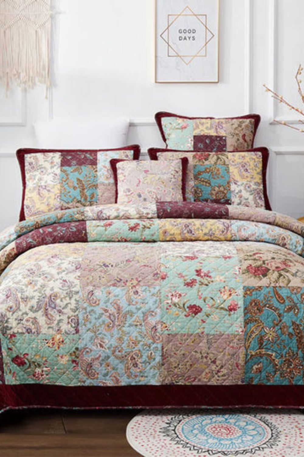 Classic Quilts Dramatic Floral Quilt - Super King