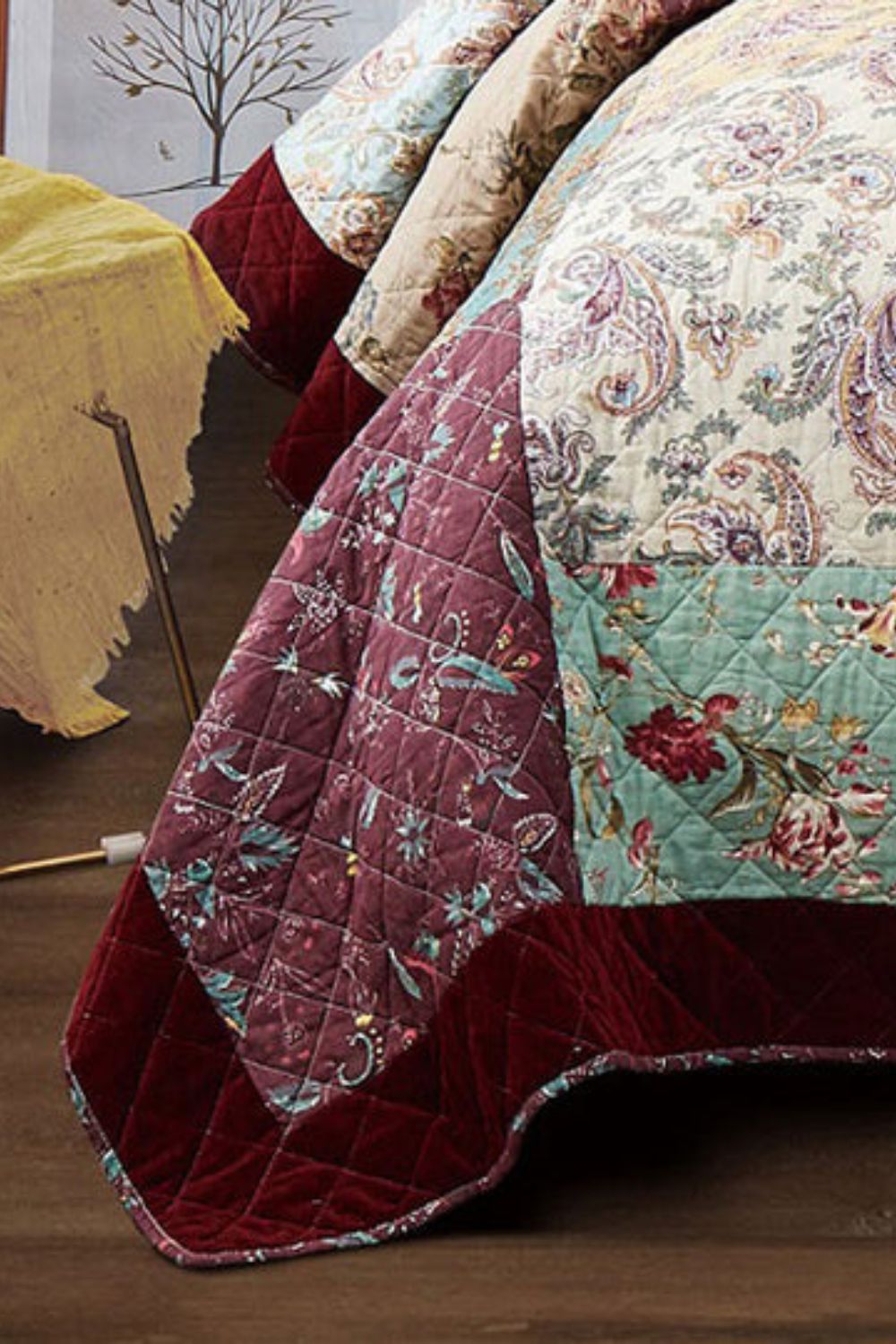 Classic Quilts Dramatic Floral Quilt - King