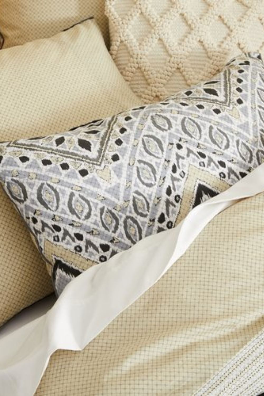 Logan & Mason Chayton Linen Quilt Cover Set - Super King