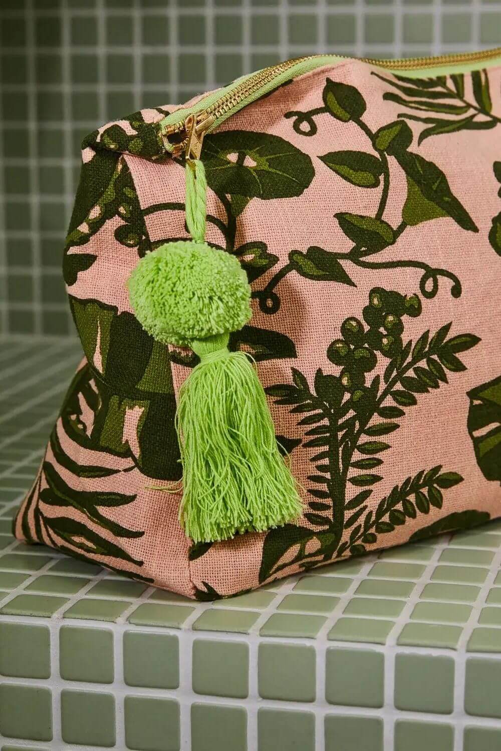 Sage x Clare Safia Cosmetic Bag