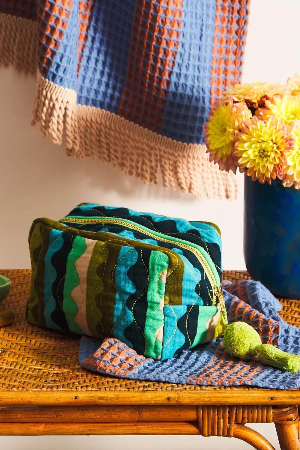 Sage x Clare Bungee Beauty Bag