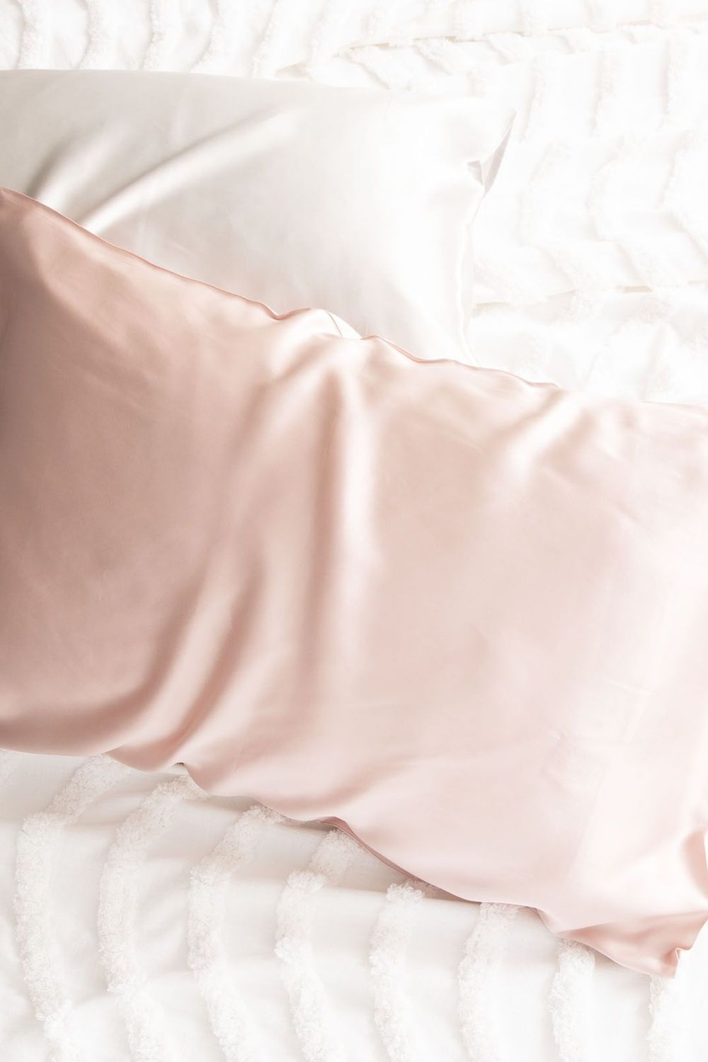 Renee Taylor 100% Mulberry Silk Standard Pillow Case