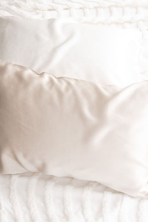 Renee Taylor 100% Mulberry Silk Standard Pillow Case