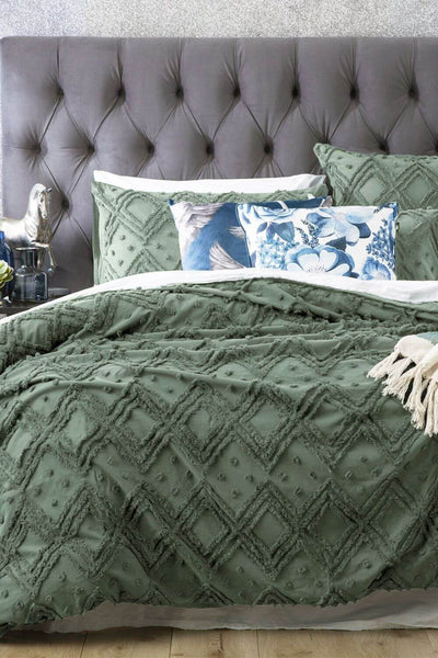 Park Avenue Medallion Quilt Cover Set - Queen