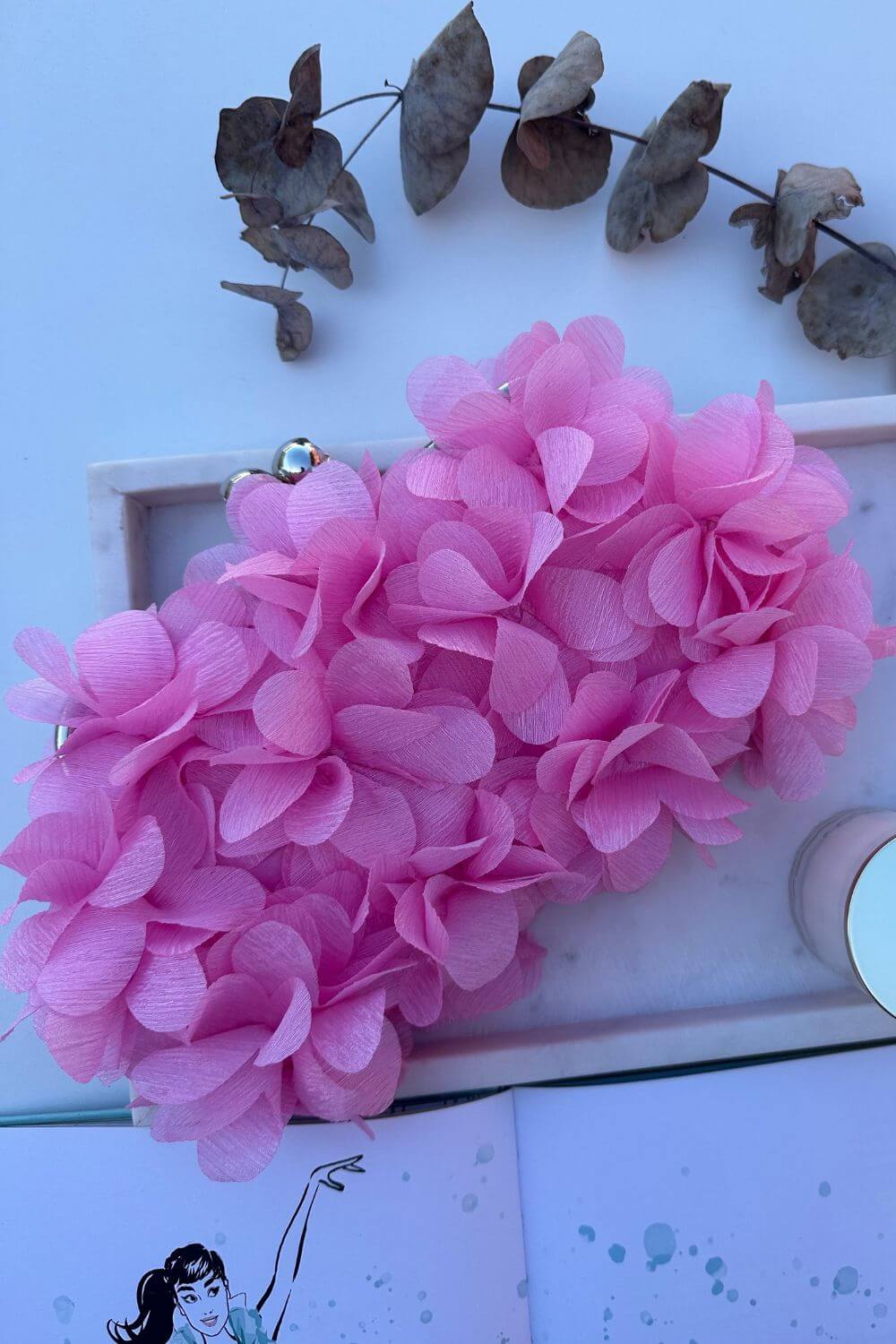 BoElle Flower Petal Clutch