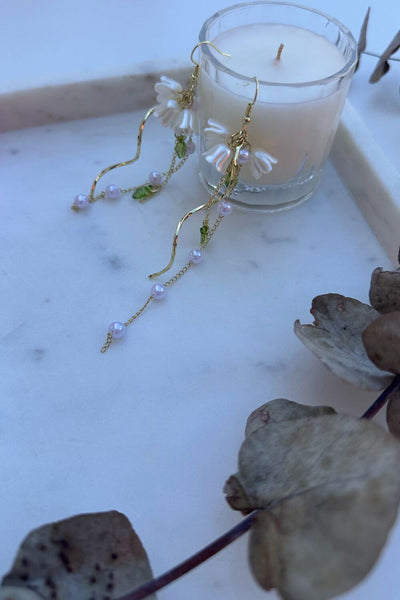 BoElle Pearl Flower Drop Earrings