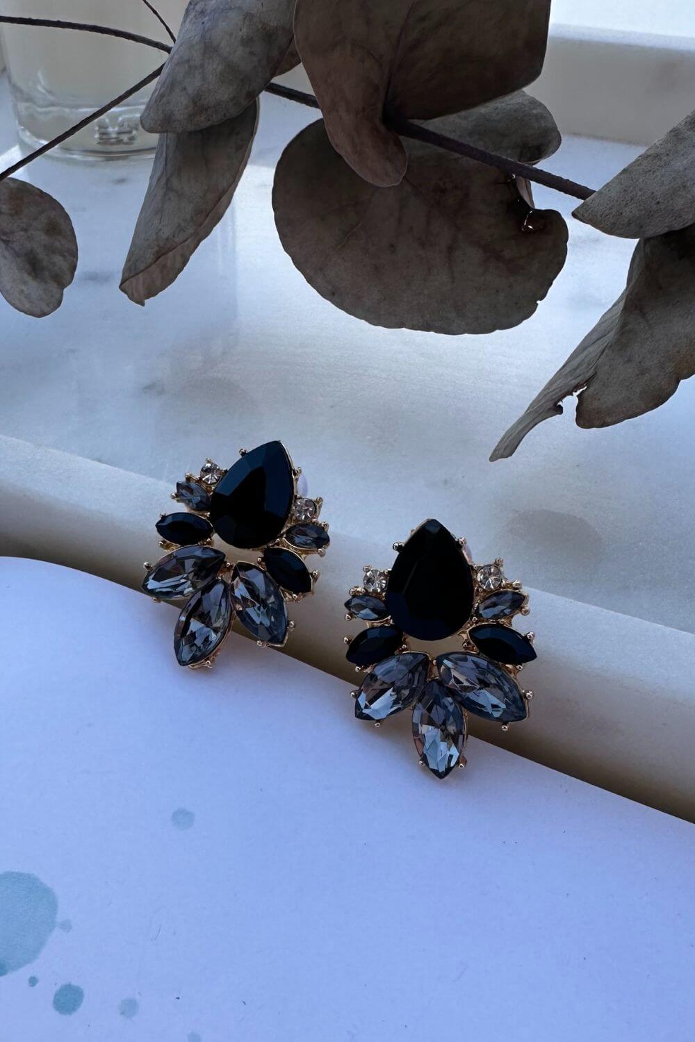 BoElle Rhinestone Décor Stud Earrings