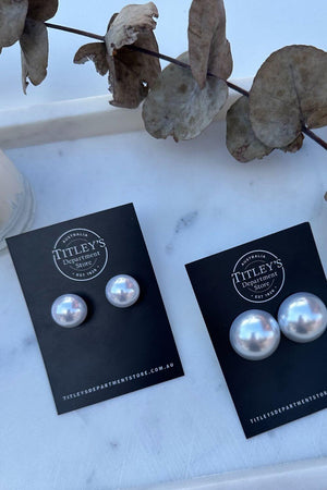 BoElle Large Pearl Stud Earrings