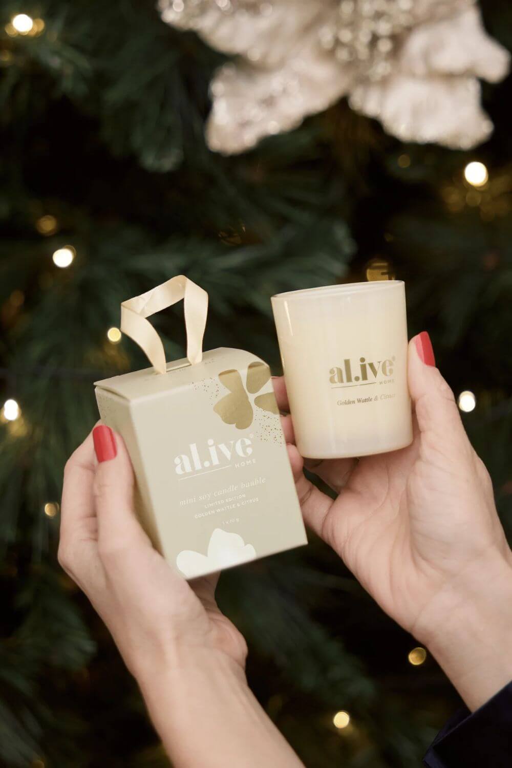 Al.ive Mini Soy Candle Bauble - Golden Wattle & Citrus