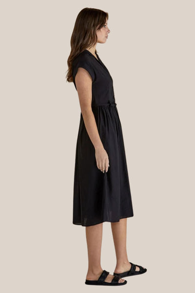 Betty Basic Elianna Dress