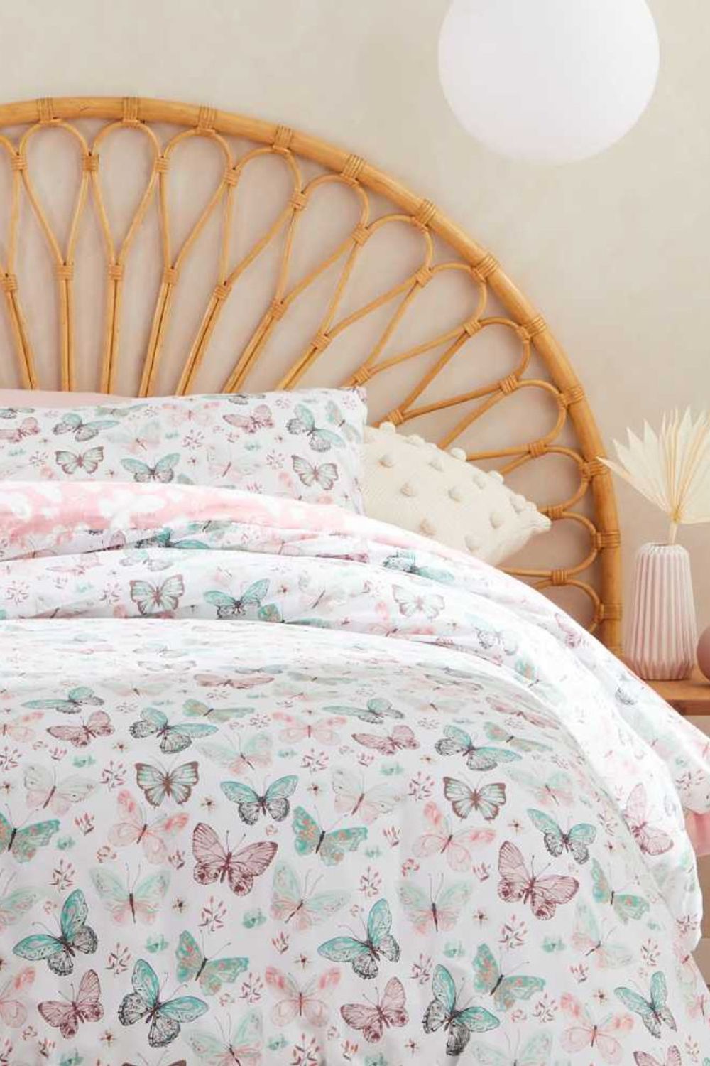 Logan and Mason Flutterby Quilt Cover Set- Single