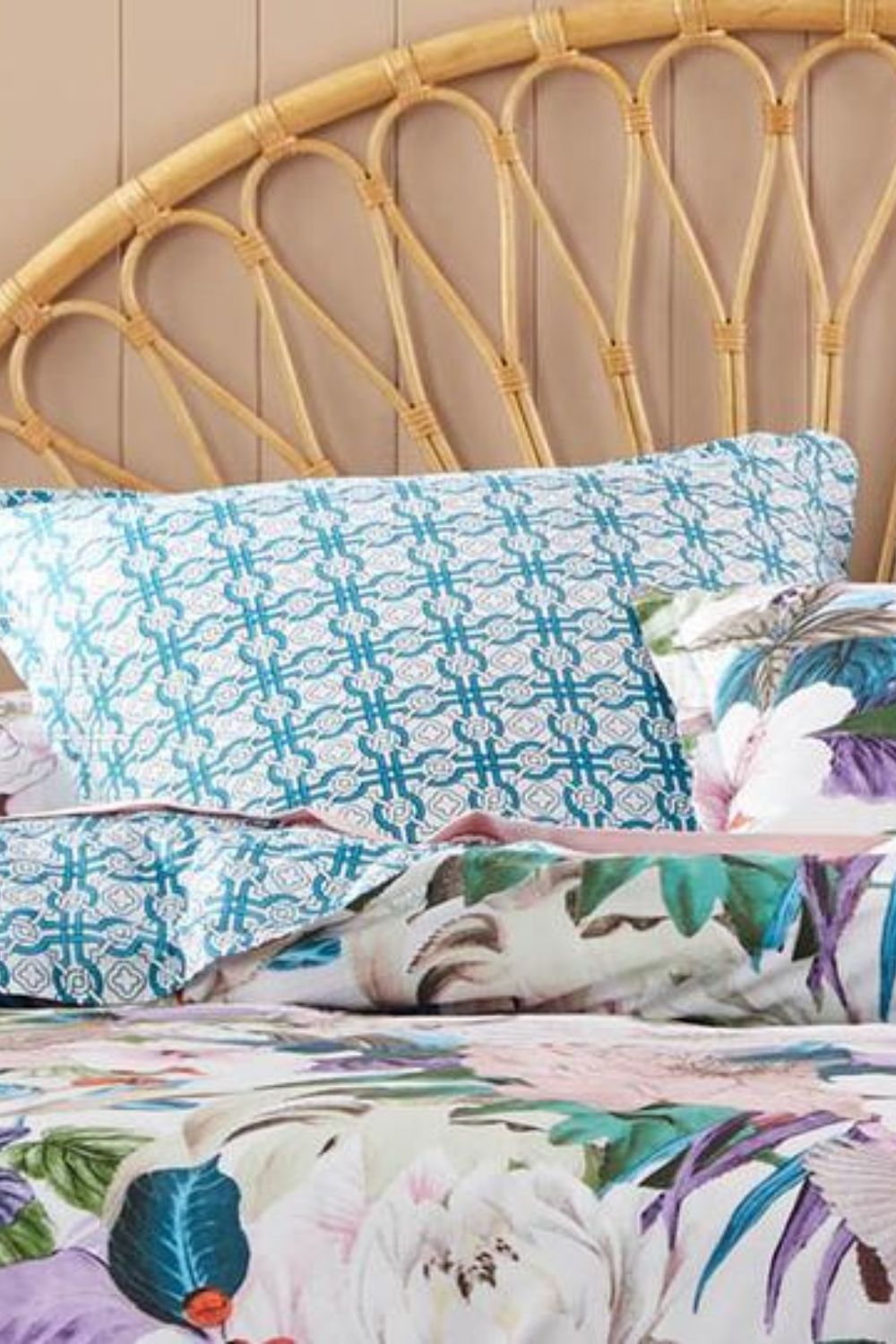 Logan & Mason Sedona Olive Quilt Cover Set- Super King