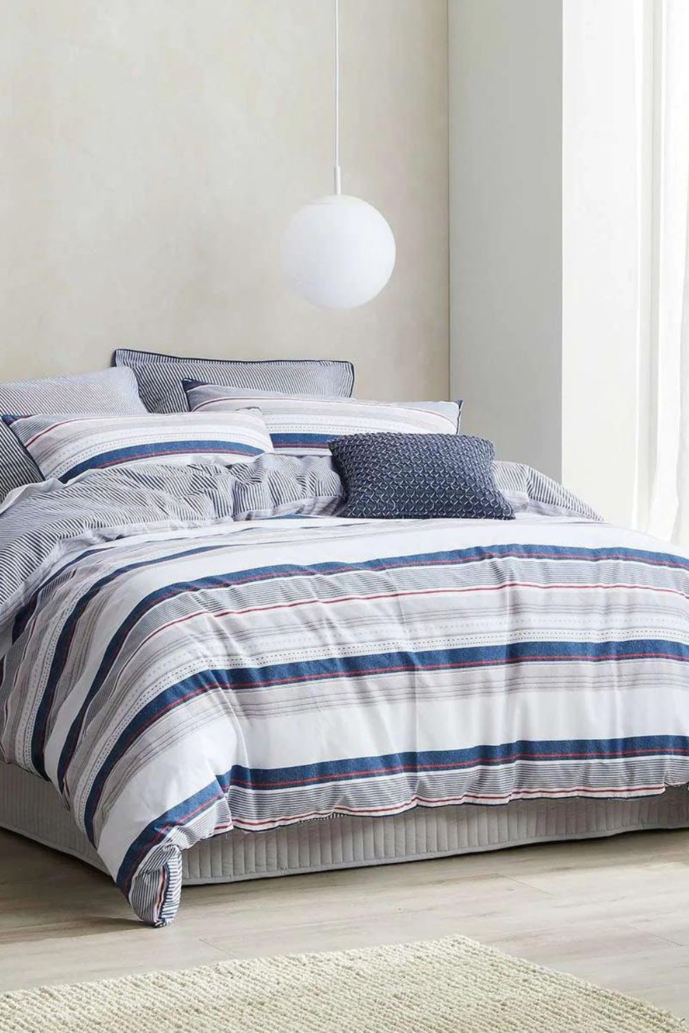 Logan & Mason Boss Red Quilt Cover Set- King