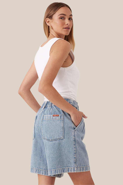 Ceres Life longline Pleat denim short