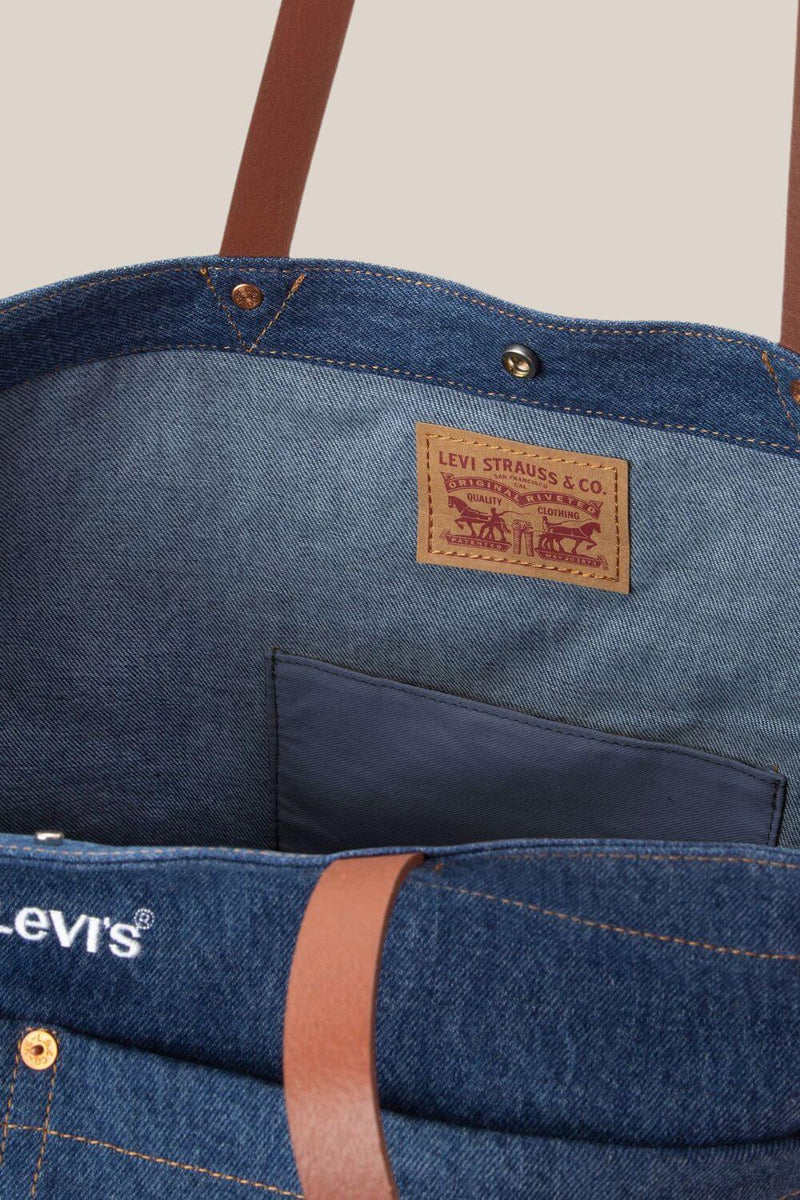 Levi Tote All Bag