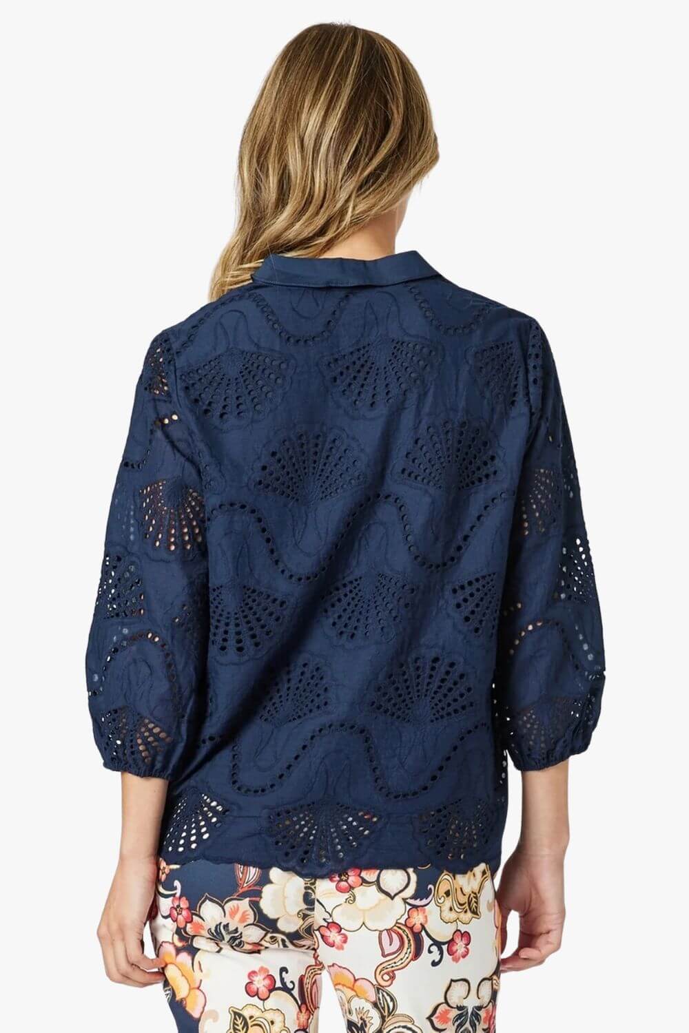 Hammock & Vine Shelly Lace Top