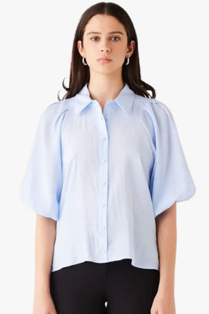 Esmaee Fuse Blouse