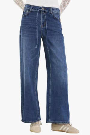 College Wide Leg Tie Belt Jean