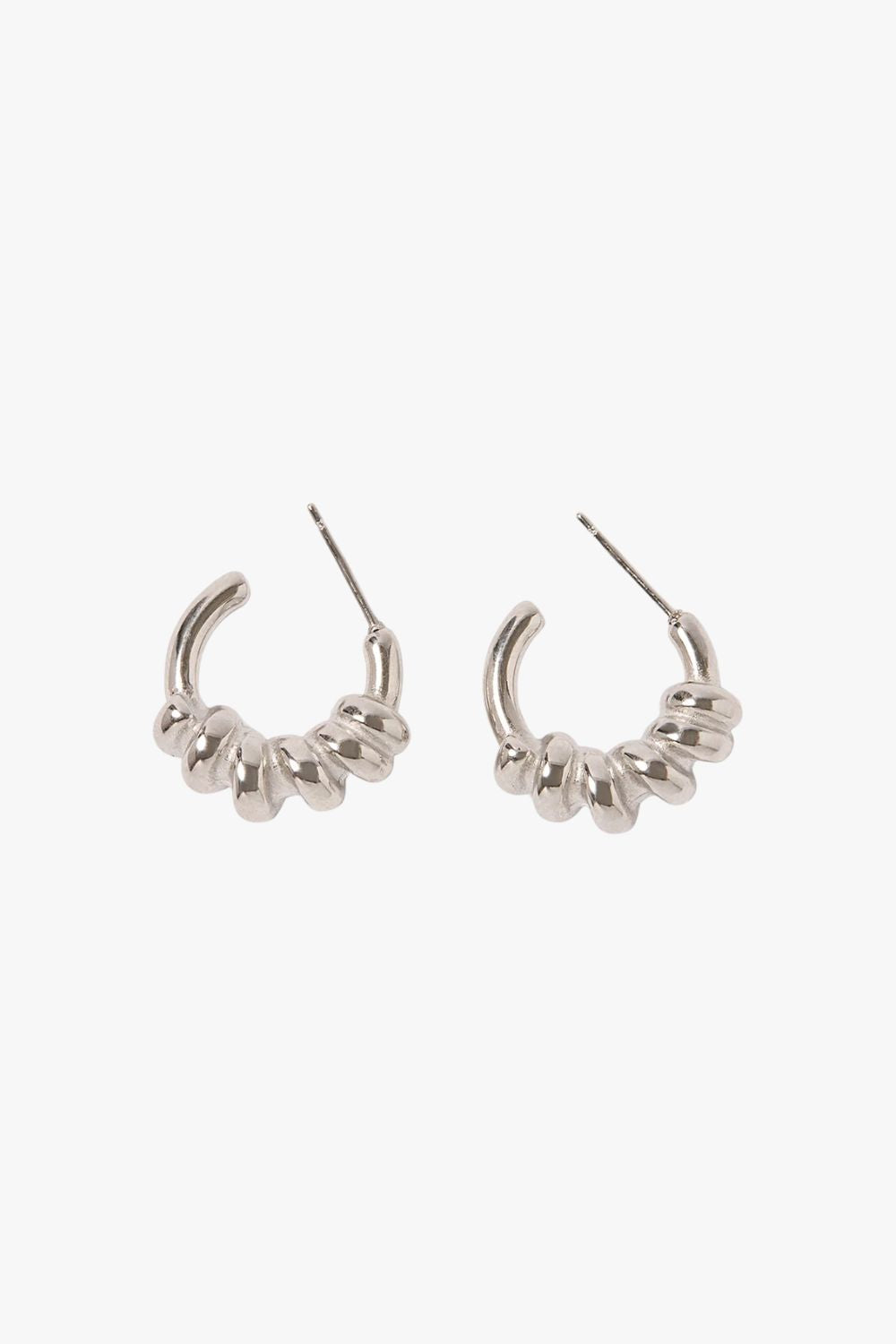 Milla Hart Mea Huggie Earring
