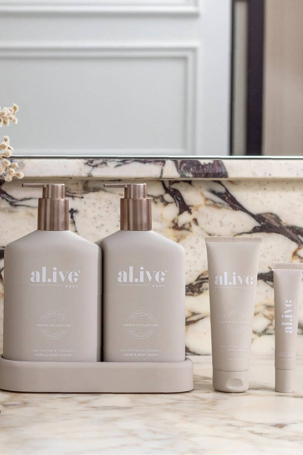 Al.ive The Icon Set - Sea Cotton & Coconut