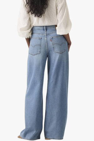 Levis Womens XL Straight Jeans