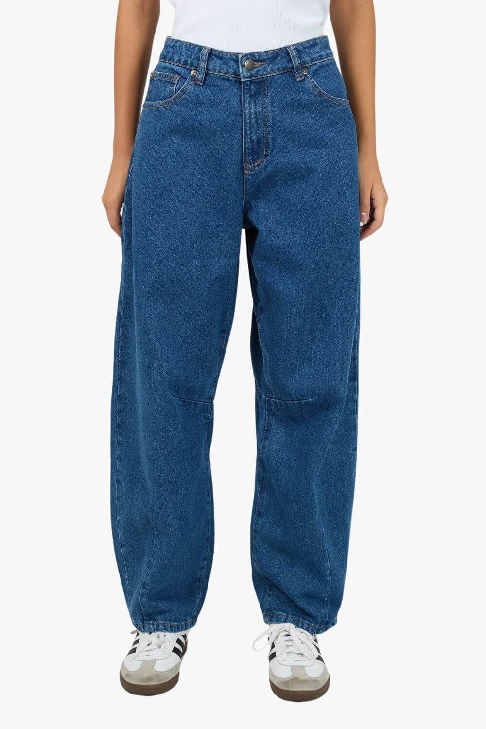 All About Eve Hallie Barrel Leg Jean