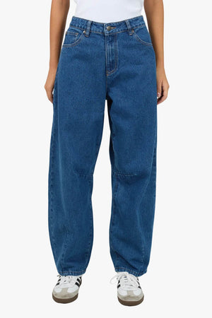 All About Eve Hallie Barrel Leg Jean