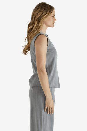 Sass Petra Vest