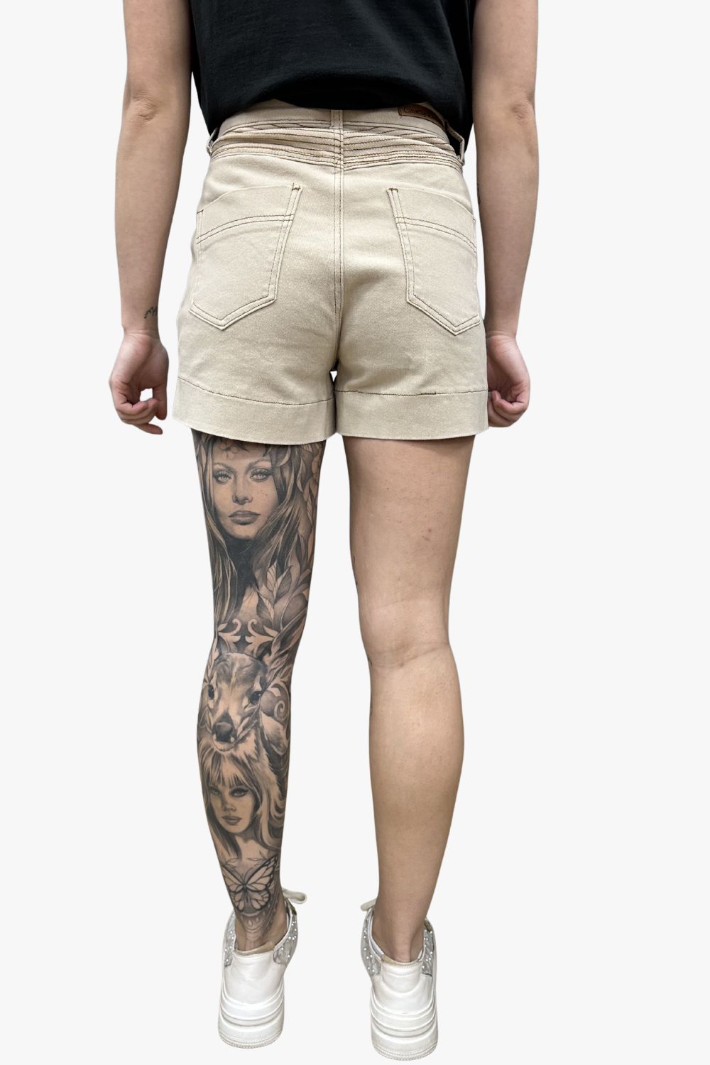 CD Detailed Flip Pocket Short