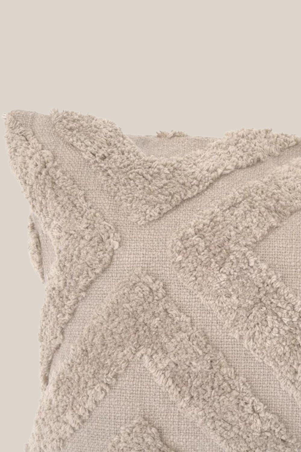 Bambury Lynd Cushion