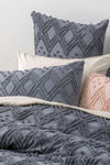Park Avenue Medallion Cotton Vintage Washed Tuffted Quilt cover Set - Queen