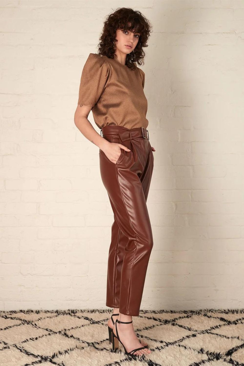 Esmaee Radience Blouse