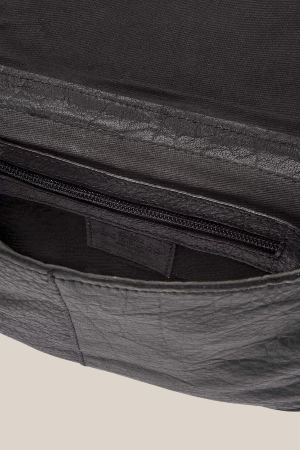 Cobb & Co Surrey Woven Bag