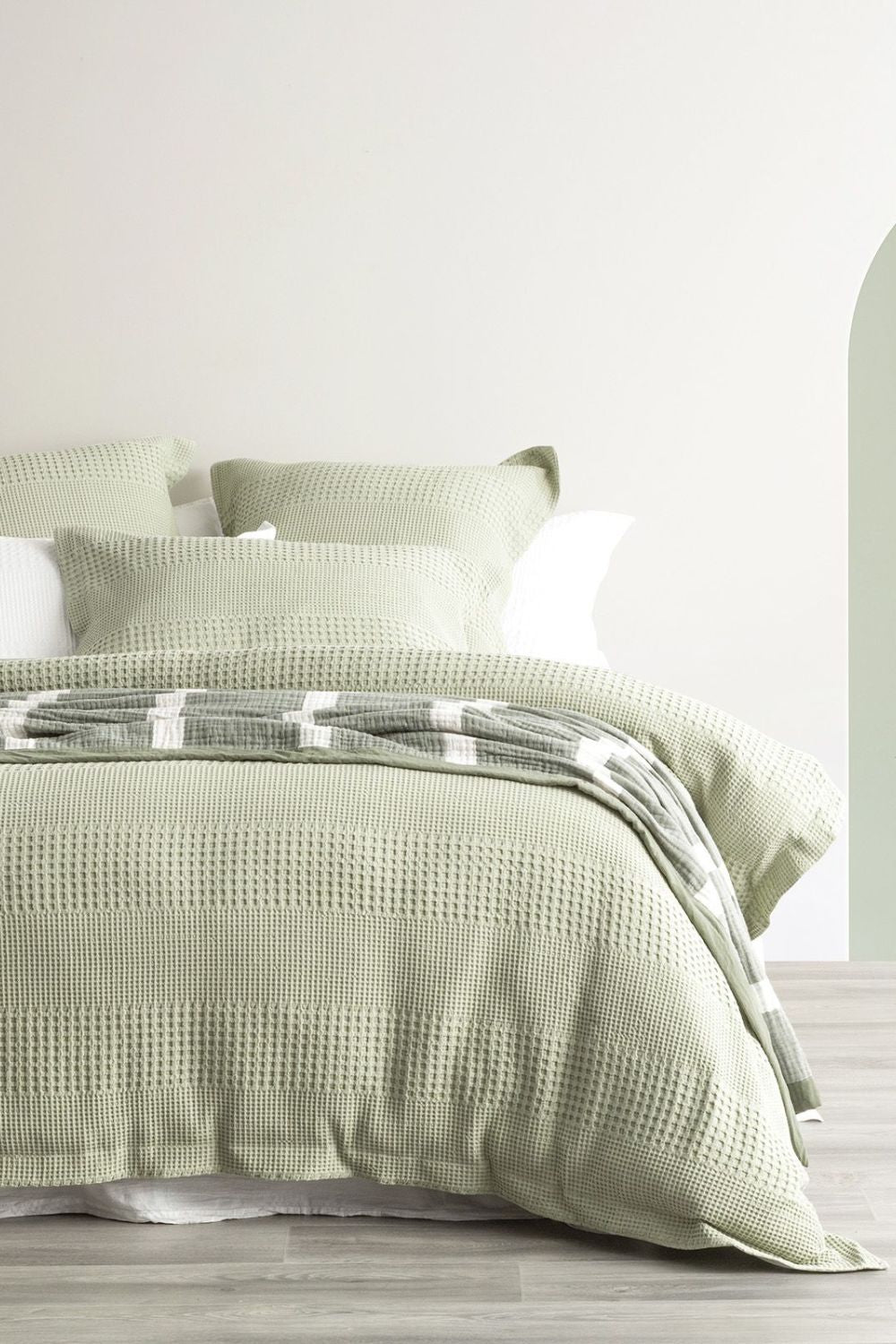 Renee Taylor Elegance Waffle Cotton Quilt Cover Set - Queen