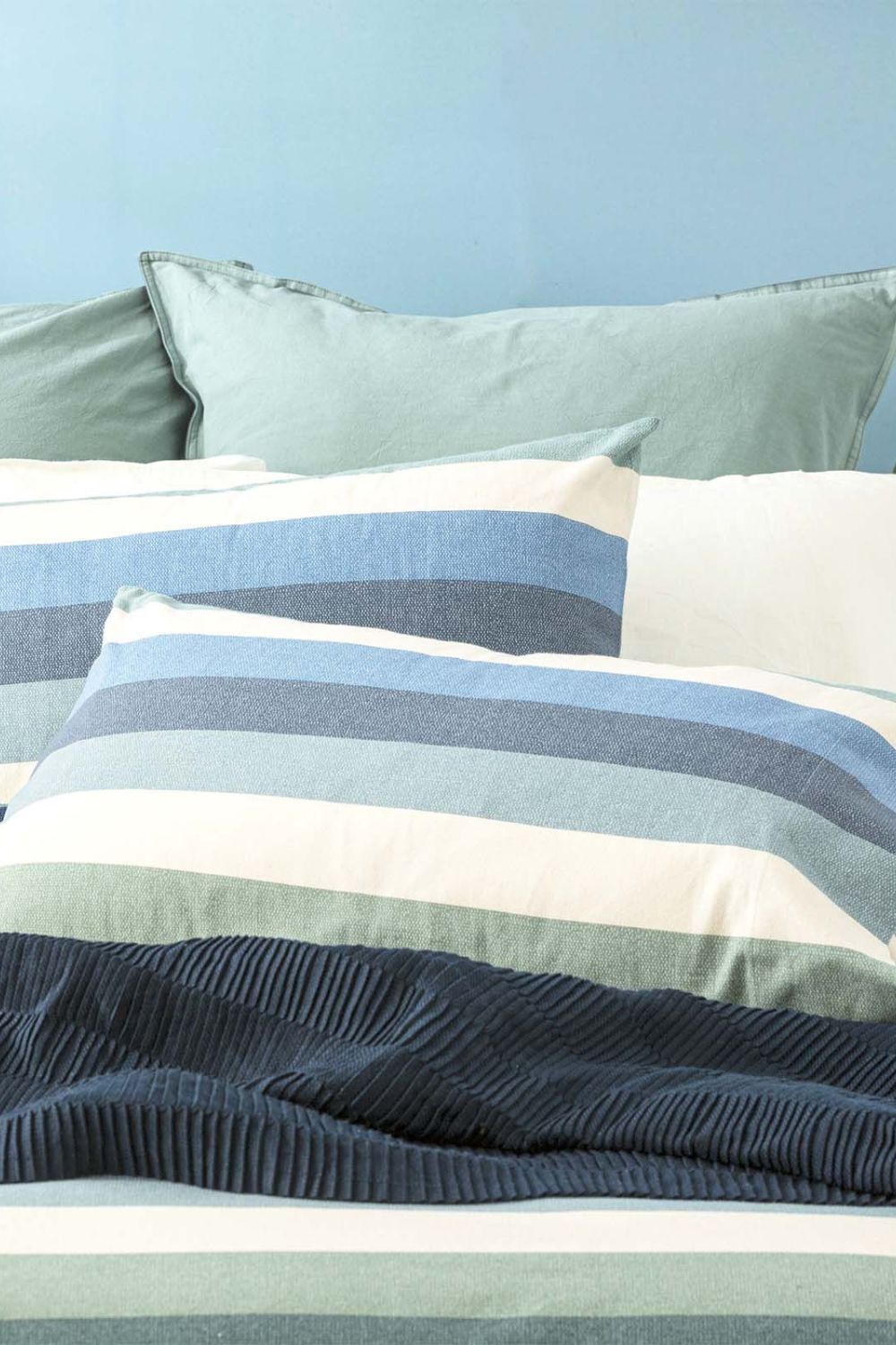 Renee Taylor 300 TC Ornate Quilt Cover Set - Queen