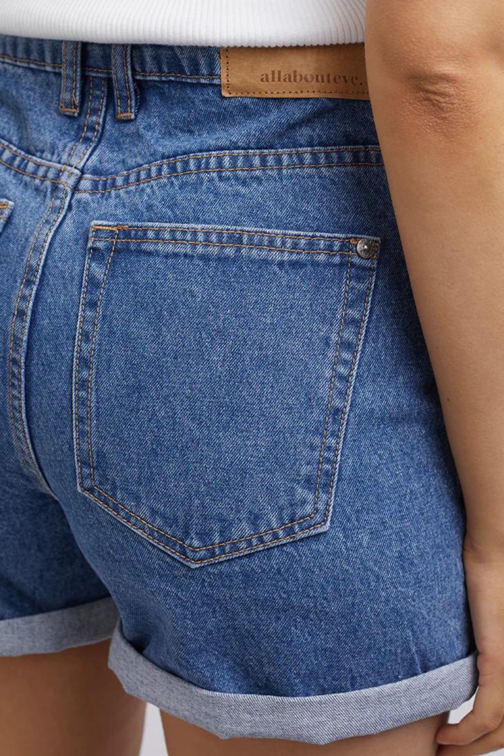 All About Eve Morgan Mom Denim Short