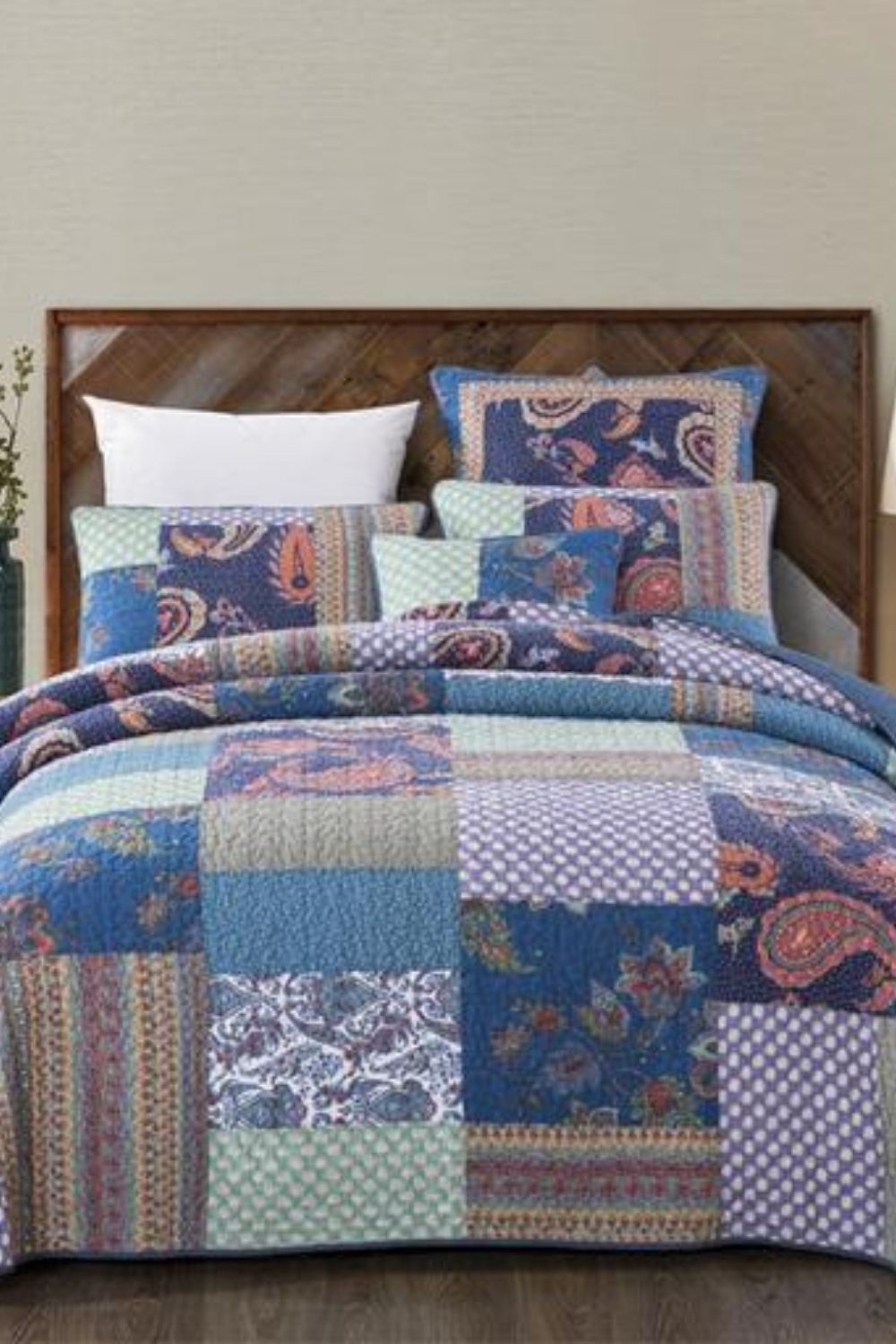 Classic Quilts Sapphire Quilt- Queen