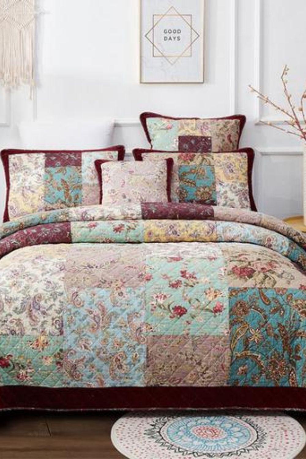 Classic Quilts Dramatic Floral Quilt - Queen