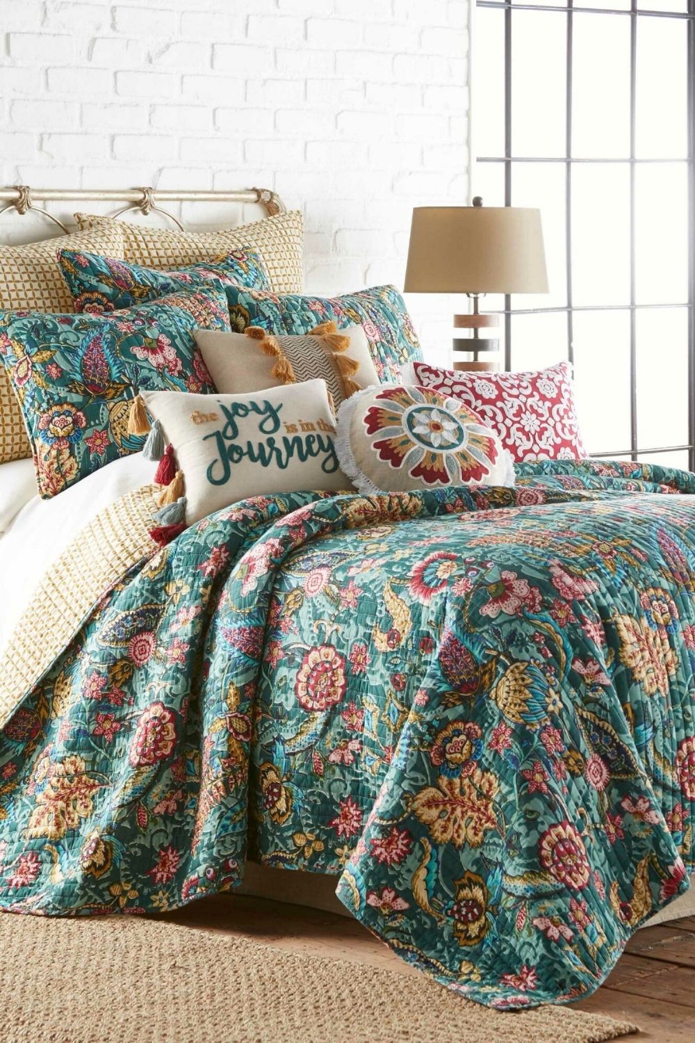 Classic Quilts Ingrid Floral Quilt - King Single