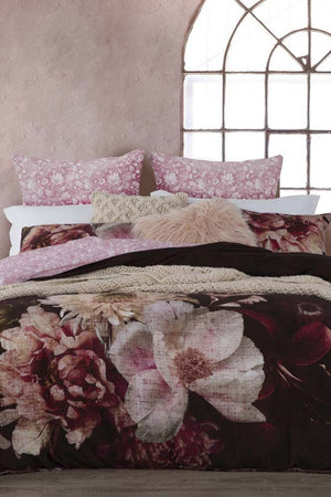 Logan & Mason Rosetta Quilt Cover Set- King