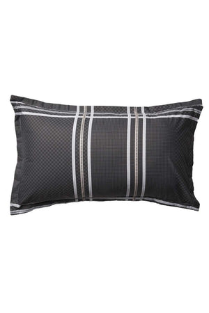 Logan & Mason Charlie Quilt Cover Set- Queen
