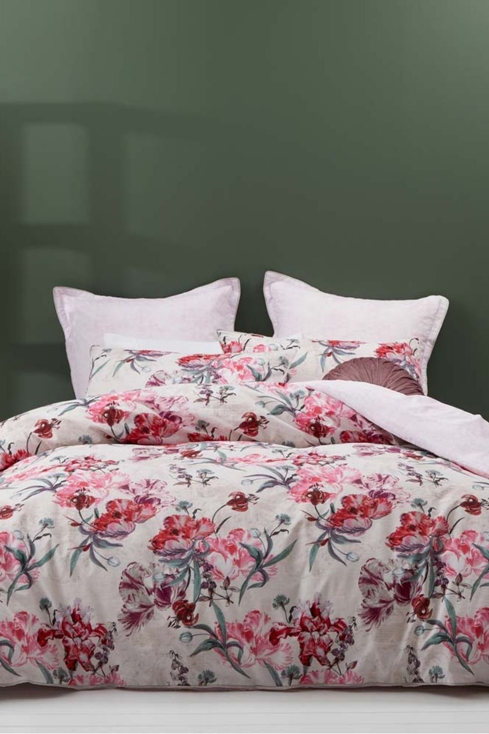 Logan & Mason Clara Quilt Cover Set- King