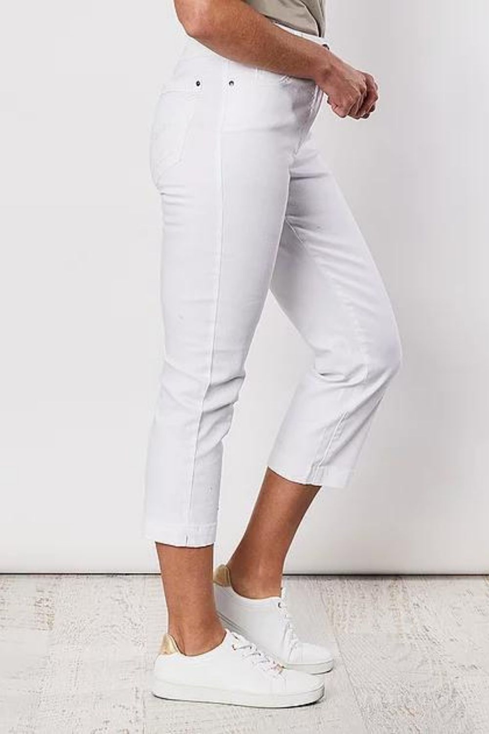 Gordon Smith Cropped Slim Miracle Jean