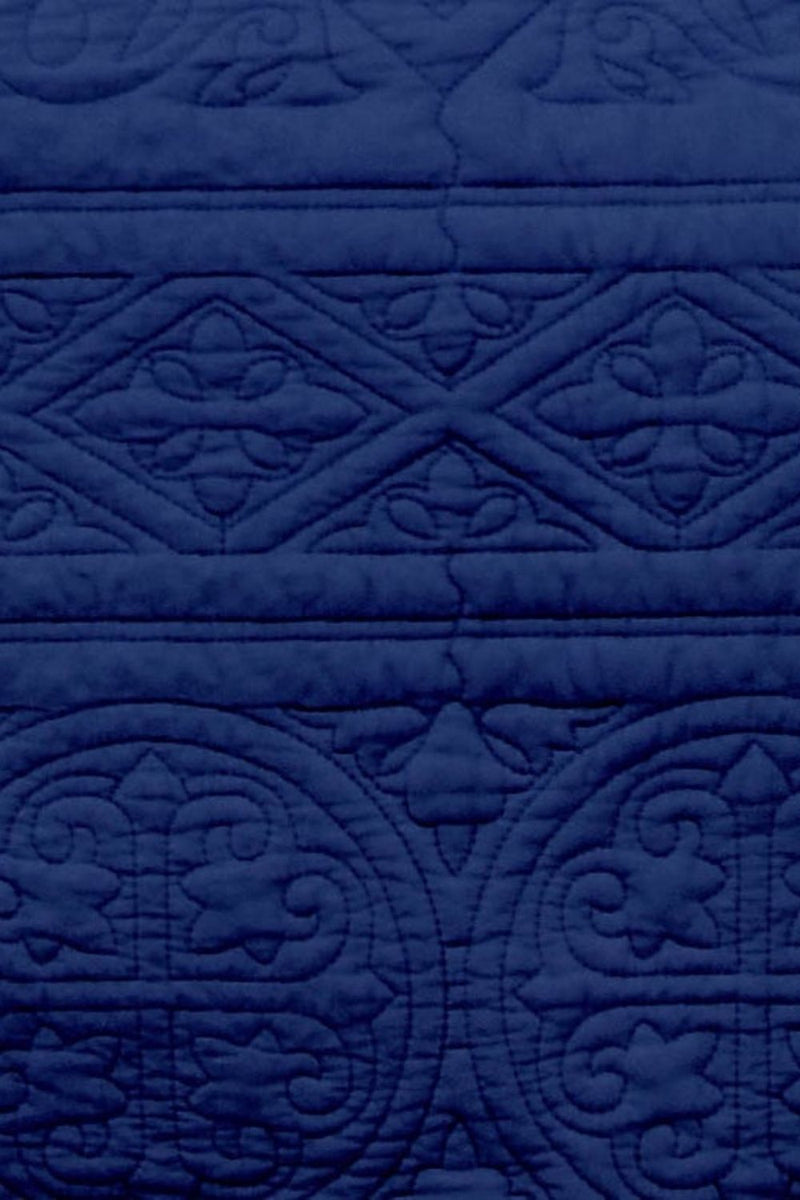 Classic Quilts Navy Quilt - King Single